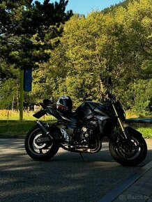 Suzuki Gsr 750 TP35kw - 1