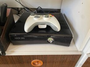 Xbox 360 250 GB