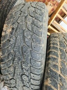 235/70r16 zimne - 1