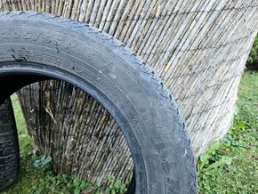 Predám zimné pneumatiky 205/55 R16 Michelin - 1