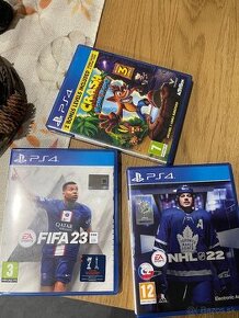 Hry na ps4, ps5, ponúkam na predaj hry NHL22, FIFA 23, Crash