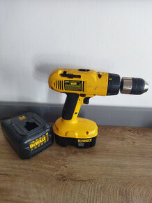 Dewalt aku vrtacka 18V + nabijacka