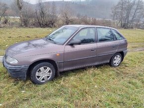 Opel Astra 1.4 benzin