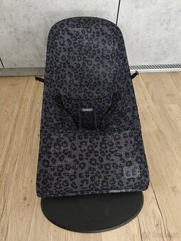 Lehátko Babybjörn bouncer leopard mesh SOFT collection