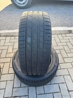 245/45R17 Hankook