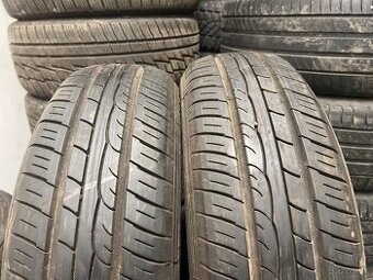 Predám 2 kusy letných pneu Dunlop 175/65R15 84H