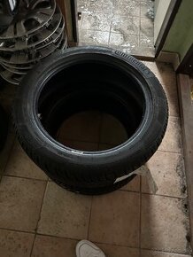 225/45  R17 Continental zimne