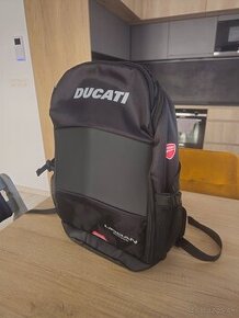 Predam novy ruksak Ducati Urban