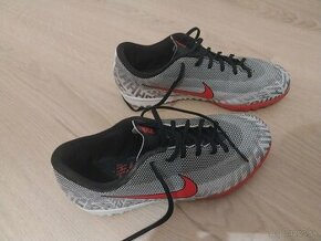 Tarfy nike 36.5