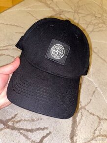 Stone Island šiltovka