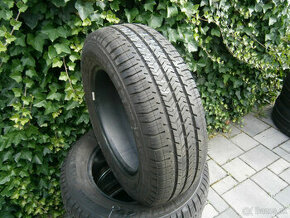 Predám 4x letné ako nové pneu Michelin 215/65 R16C 106/104T