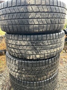 245/60R18 Pirelli Scorpion