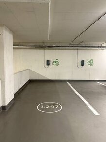 PRENÁJOM - Garážové státie s elektronabíjačkou, Sky Park