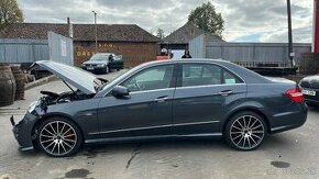 278.Mercedes-Benz E Class 2.2cdi 651924 Na nahradní díly