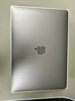 Apple MacBook AIr M1 8/256Gb Space Gray