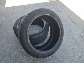 Pirelli P-Zero PZ4 285/40 r20 letné