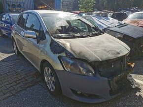 TOYOTA AURIS, prodej použitých náhradních dílů