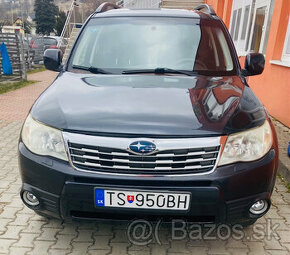 Subaru Forester Benzín + LPG - 1