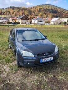 Ford focus 1.6 benzín - 1