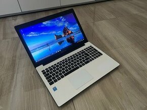 15.6"/Asus/Notebook/4GB RAM/750GB HDD/Intel HD Grafika 2GB