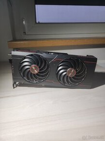 Grafická karta Radeon RX 6700XT