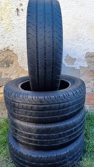 Predám 4-letné pneumatiky Continental Vanko 205/65 R16C