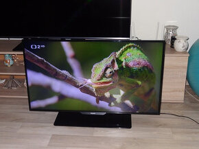 Predám Full HD LED TV Philips 40PFH4309/88 - monitor