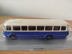 Predám modely autobusu 1:72.