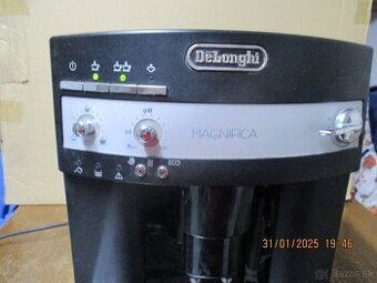 DELONGHI kavovar