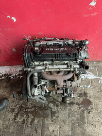 Motor Alfa Romeo 147 156 1,9JTD 85KW 937A2000 - 1