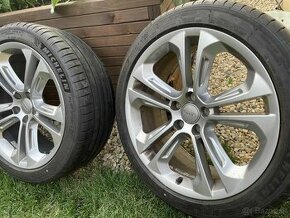 AUDi orig. Q3  5x112  8j x19 ET 36  255 40 R19 - 1