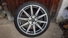 ORG ALU DISKY+PNEU MB VW SKODA AUDI 8.5x19 ET45 5x112