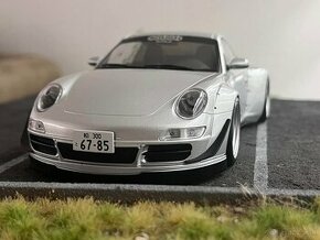 1:18 PORSCHE RWB 997 - Silver/Black - IXO