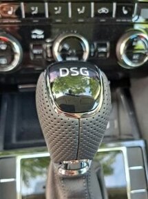 Alcantara / perforovaná hlavica DSG pre ŠKODA - 1