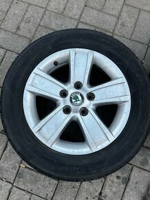 Predám letné kolesá Škoda 15” s pneu Matador Hectorra 3