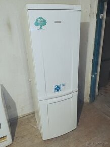 Predám chladničku Electrolux 185cm