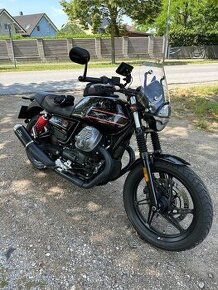 Moto Guzzi V7 Stone Special Edition