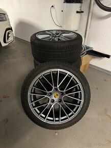 Zimné pneumatiky Pirelli Scorpion 315/35 R21 Porsche disky