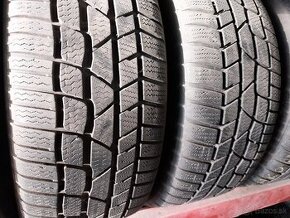 Pneu 225/50R18