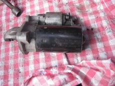 BMW X3  330i M54B30 170kw vana  starter