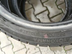 2ks zimné pneumatiky 225/40 R18 - 1