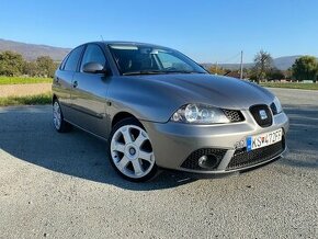 Seat Ibiza 6L 1.9tdi FR - 1