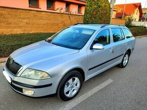 Škoda Octavia II 1,9TDI 77KW 4X4 ELEGANGE TOP STAV SÚRNE - 1