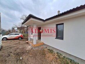 na predaj dokončený 4-IZB.BUNGALOV ĎURKOV 600m2, VŠETKY SIET