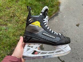 Korculr Bauer Supreme 3s Pro