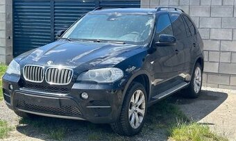 ROZPREDÁME BMW E70 X5 4,0d 225kw 2013