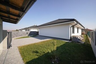 Kalinkovo, Bungalov 4 izb., pozemok 534 m2