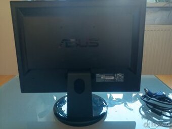 Predám ASUS VH 198d, 19".