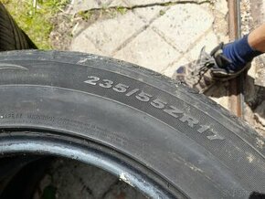 4x pneu 235/55 R17 - 1