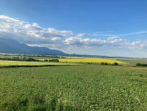 Stavebný pozemok Poprad a okolie s komplet IS v hotovosti - 1